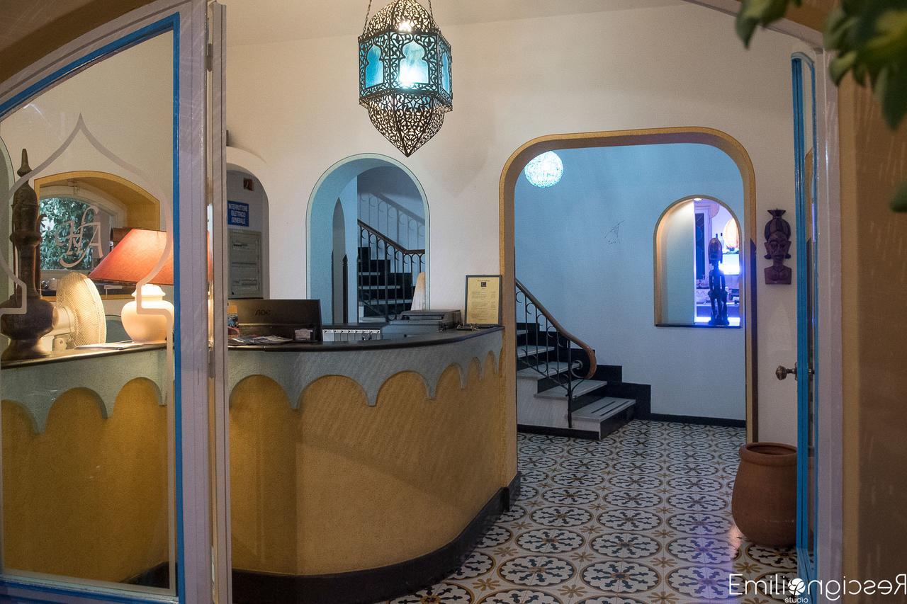 Hotel Arabesque Varigotti Extérieur photo