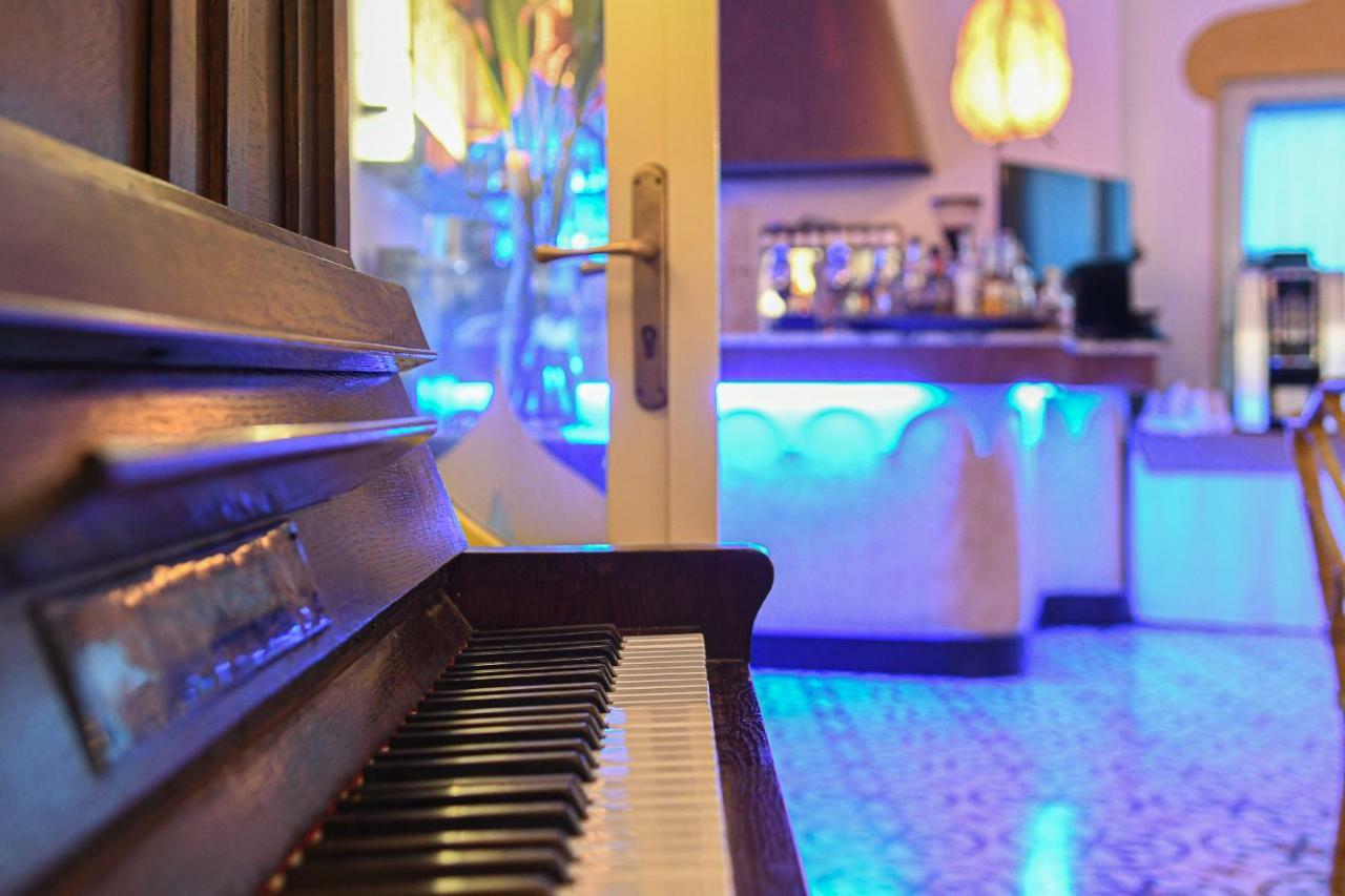 Hotel Arabesque Varigotti Extérieur photo