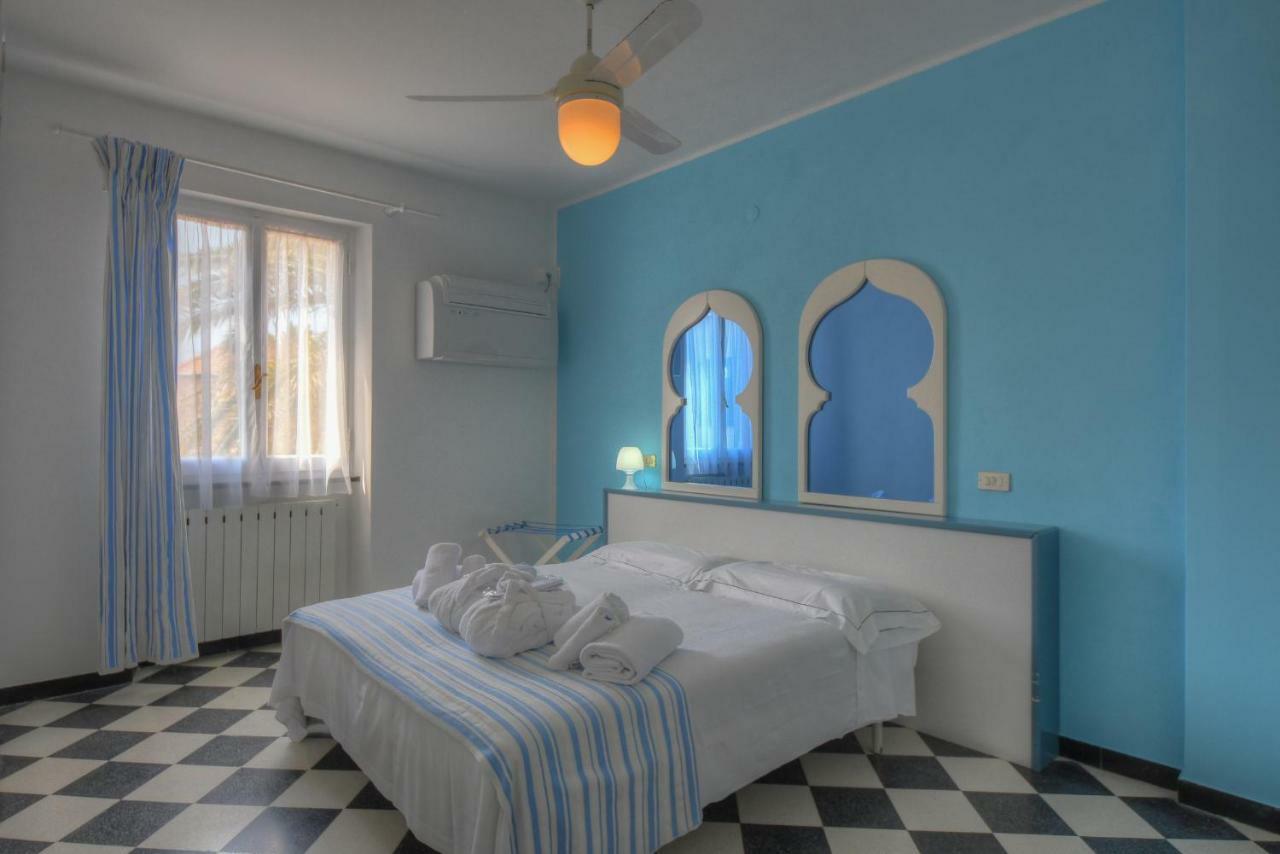 Hotel Arabesque Varigotti Extérieur photo